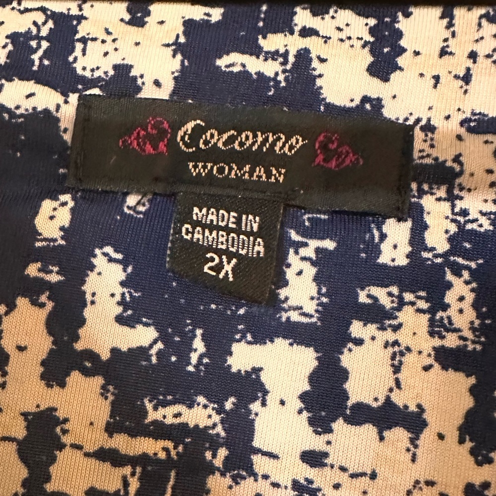 Cocomo Plus Size Pintucked 3/4 Sleeve Blouse Top - Picture 3 of 6